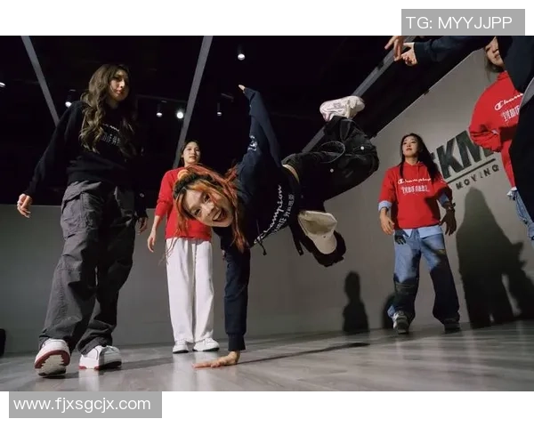 街舞专题:聚焦北京街舞队的配合 街舞专题:聚焦北京街舞队的配合